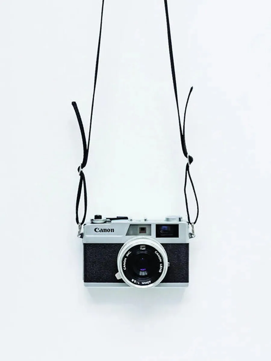 Постер «Ретро фотоаппарат Canon»