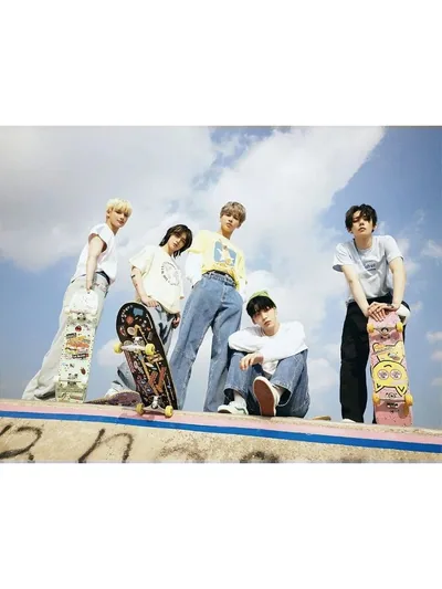 Постер «TXT (Tomorrow X Together) K-pop группа»